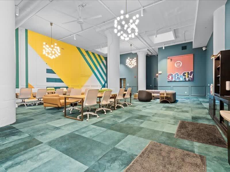 Cozysuites Trendy 1Br, Downtown Піттсбург Екстер'єр фото