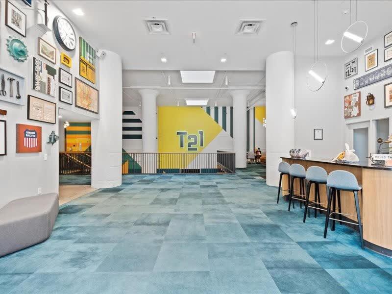Cozysuites Trendy 1Br, Downtown Піттсбург Екстер'єр фото